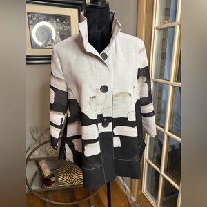 Damee Stylish Black and White Women's Jacket large